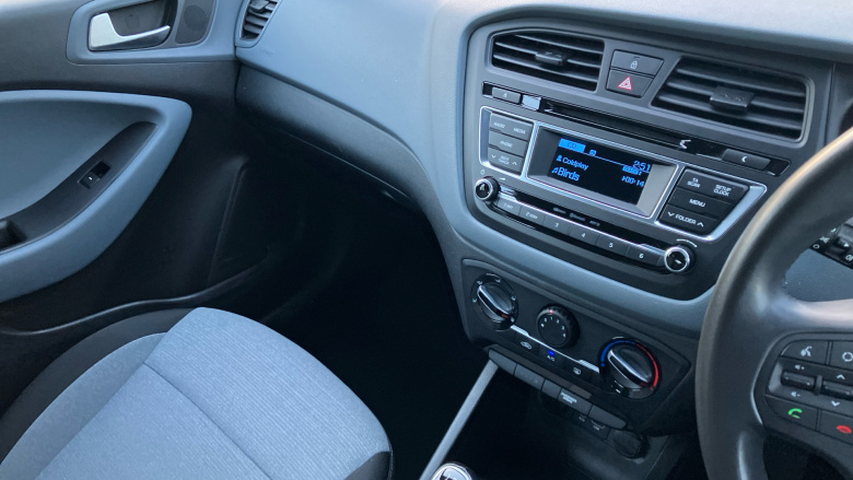 Hyundai i20 1.2 SE 5dr Petrol Hatchback